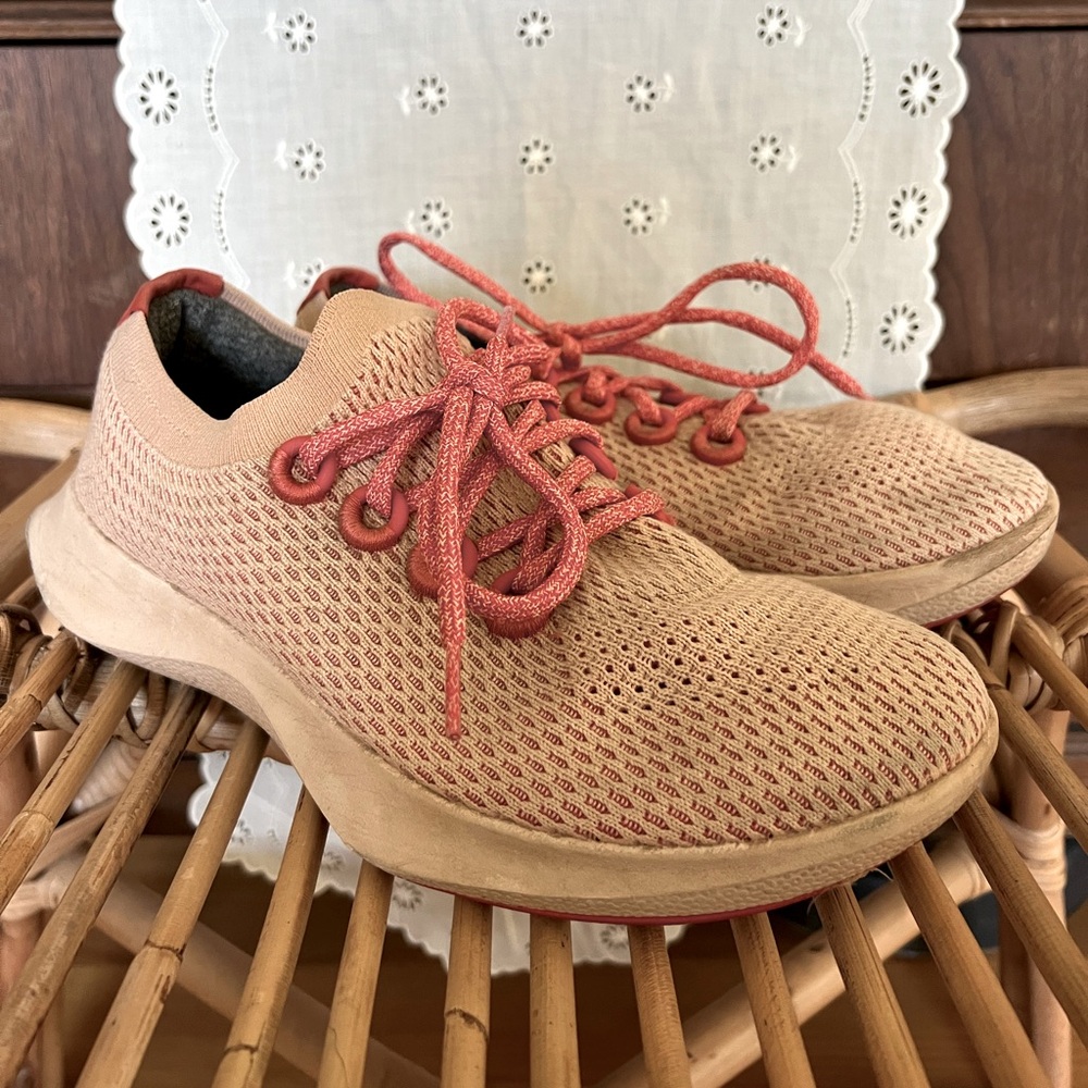 Allbirds Womens Tree Dasher Flame Running Shoes Size 10 Peach Sneakers Jogging